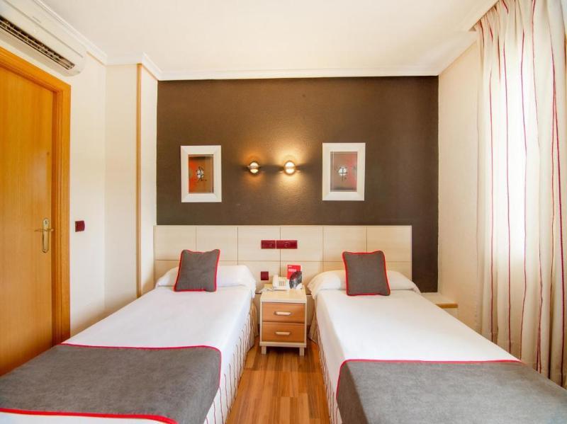 Hostal Rural El Cano By Vivere Stays Alpedrete Exteriör bild