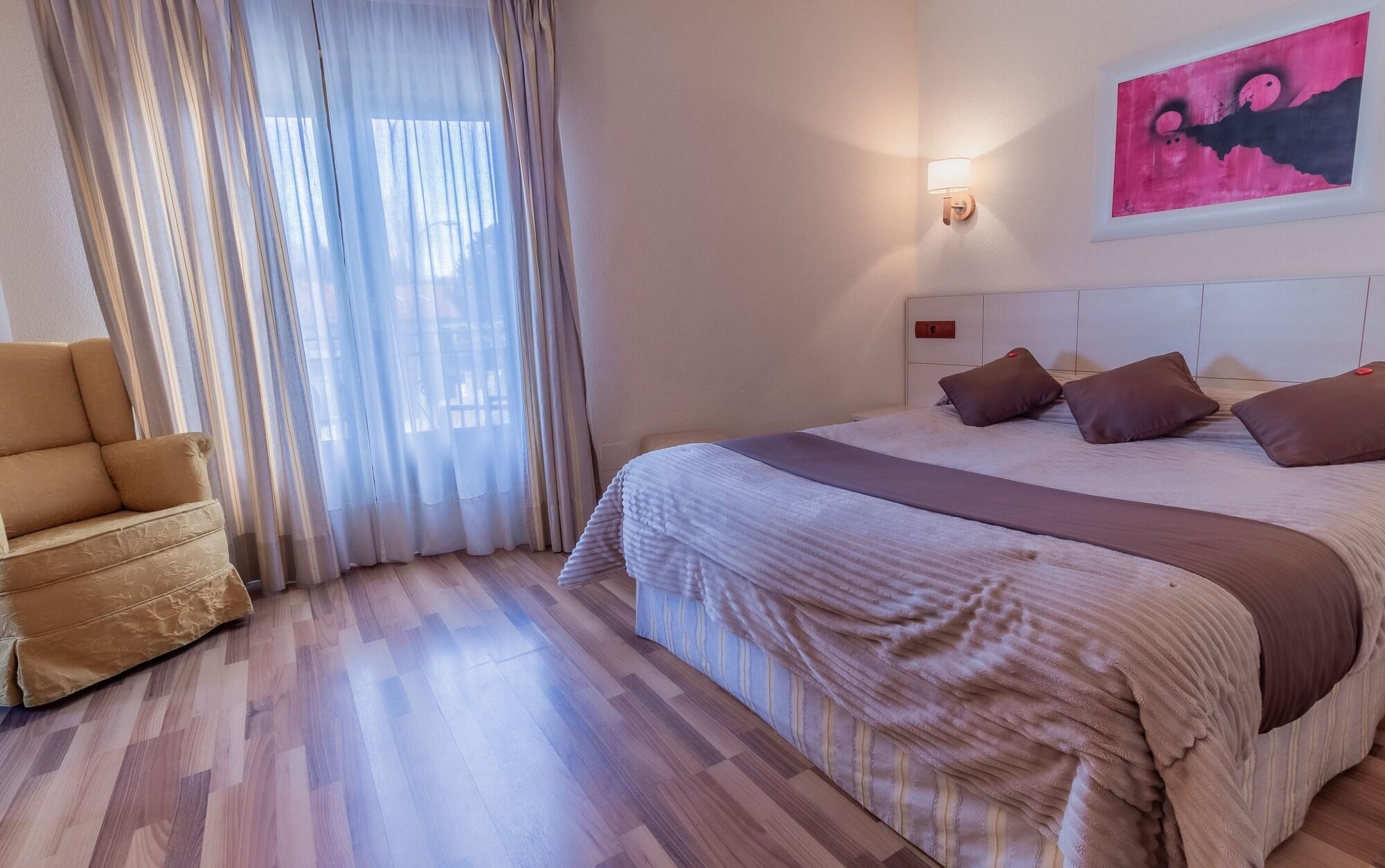 Hostal Rural El Cano By Vivere Stays Alpedrete Exteriör bild