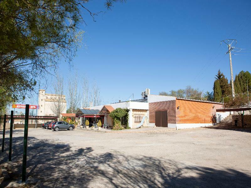 Hostal Rural El Cano By Vivere Stays Alpedrete Exteriör bild