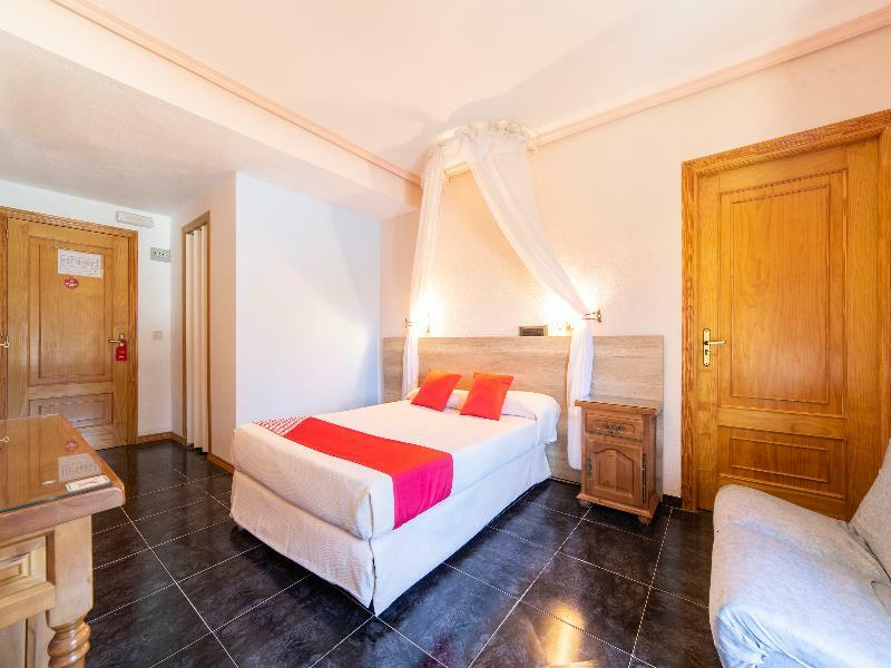 Hostal Rural El Cano By Vivere Stays Alpedrete Exteriör bild