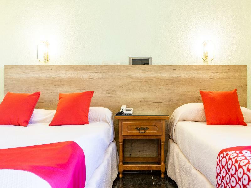 Hostal Rural El Cano By Vivere Stays Alpedrete Exteriör bild