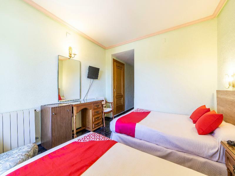Hostal Rural El Cano By Vivere Stays Alpedrete Exteriör bild
