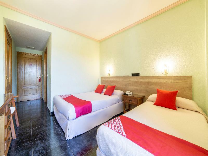 Hostal Rural El Cano By Vivere Stays Alpedrete Exteriör bild